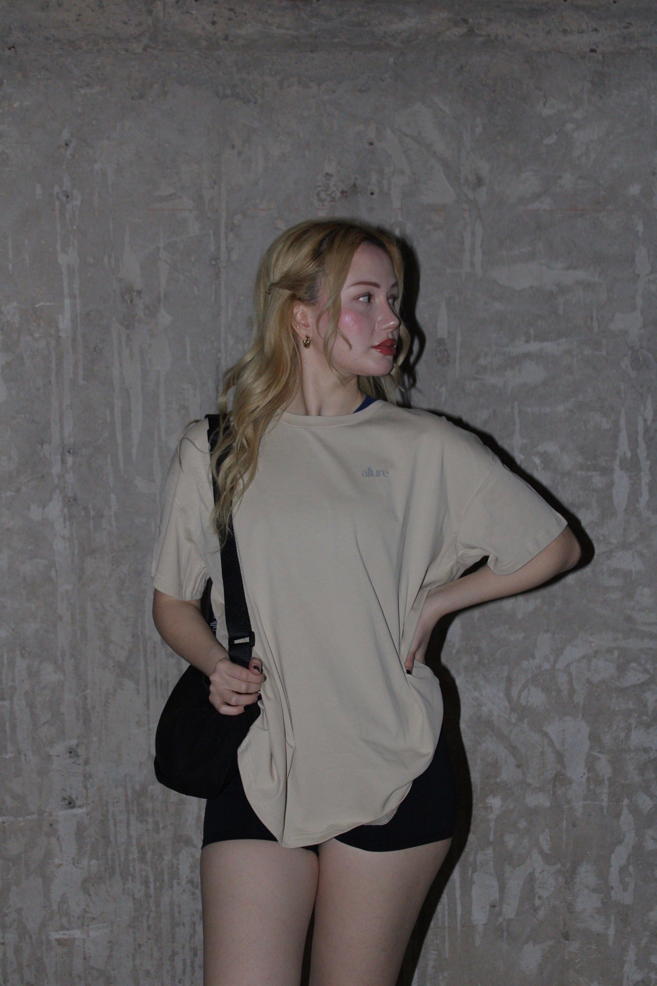 Oversized Tee Chai
